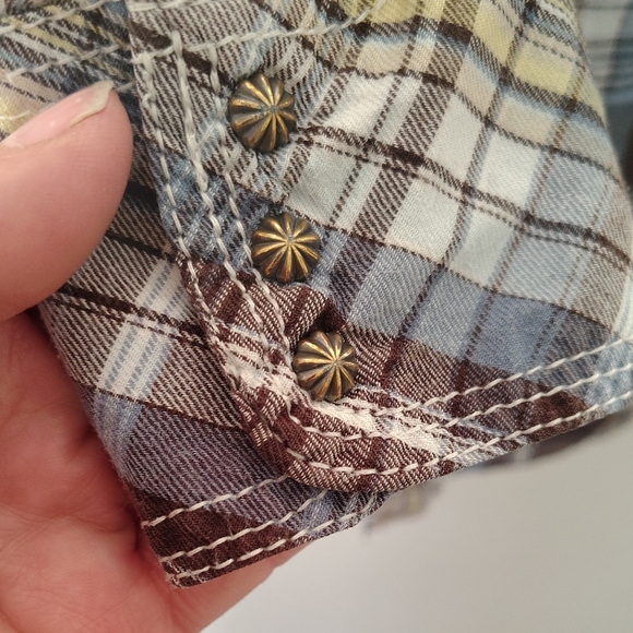 Ariat Blue and Brown Casual Button Down Shirt - Picture 7 of 9